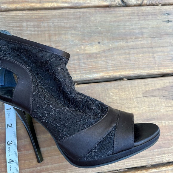 BCBG lace booties - Picture 8 of 13